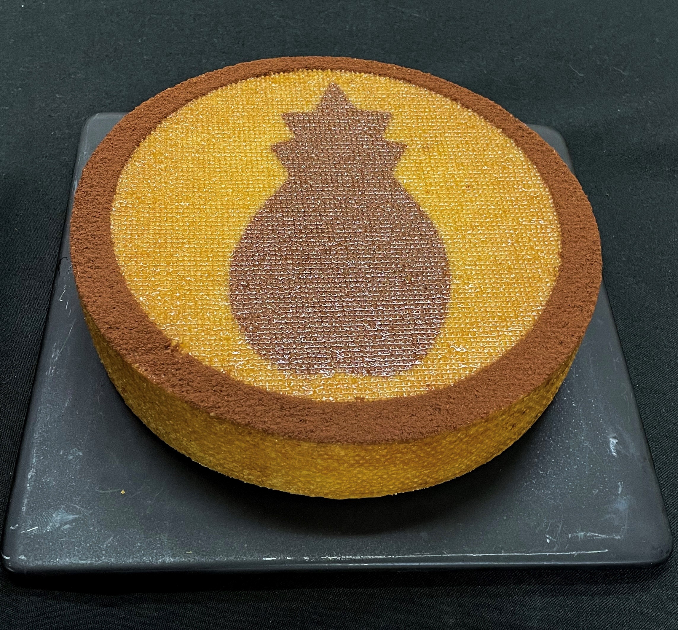 EXOTIC CAKE